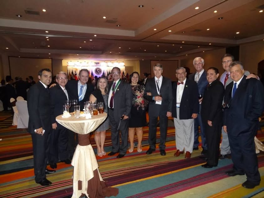 San-Salvador_2013–6